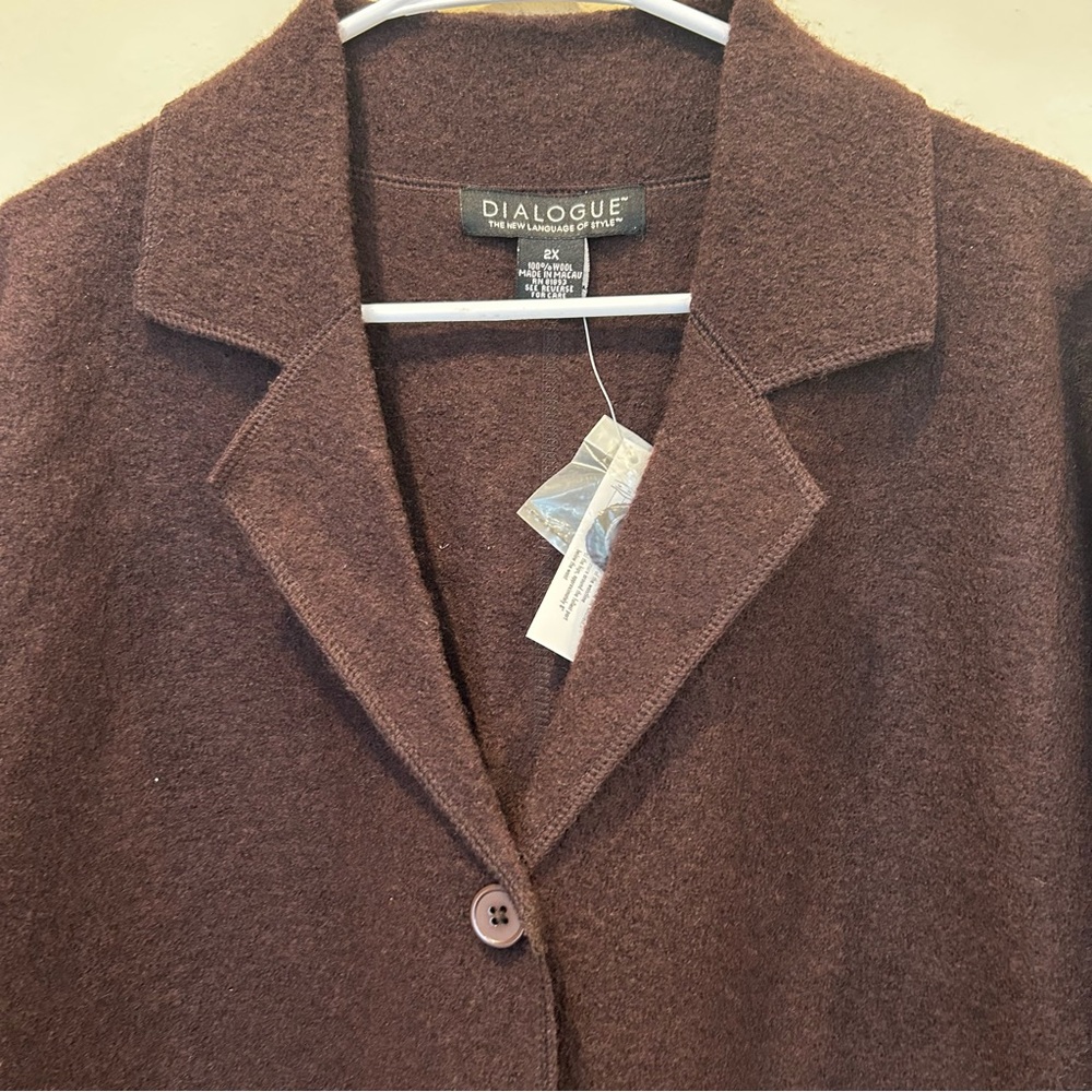 NWT DIALOGUE Brown 100% Wool Winter Warm Sweater Cardigan
Long Sleeve. Size 2X - Picture 2 of 7